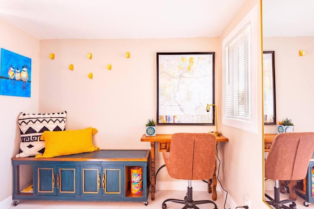 The Patito: Walk To The Zoo, Cafes And Restaurants Villa แอลบูเคอร์คี ภายนอก รูปภาพ