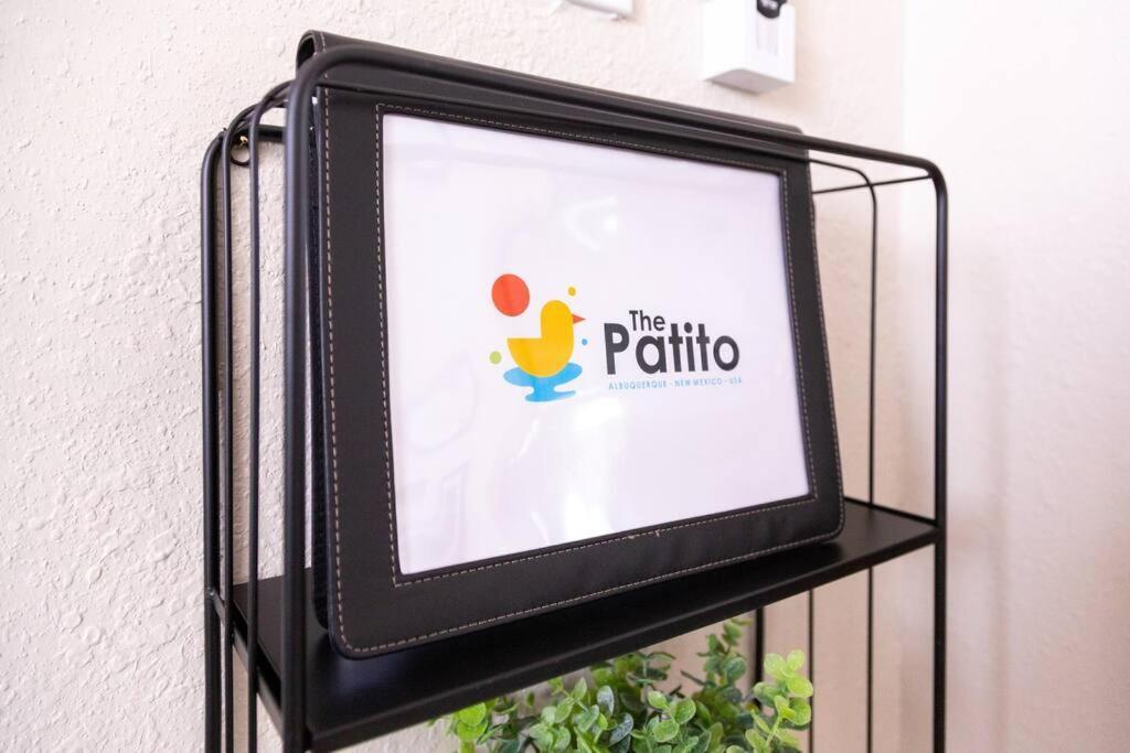 The Patito: Walk To The Zoo, Cafes And Restaurants Villa แอลบูเคอร์คี ภายนอก รูปภาพ