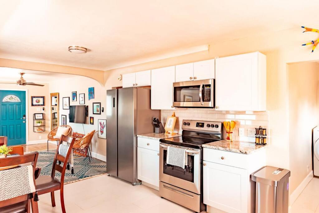 The Patito: Walk To The Zoo, Cafes And Restaurants Villa แอลบูเคอร์คี ภายนอก รูปภาพ